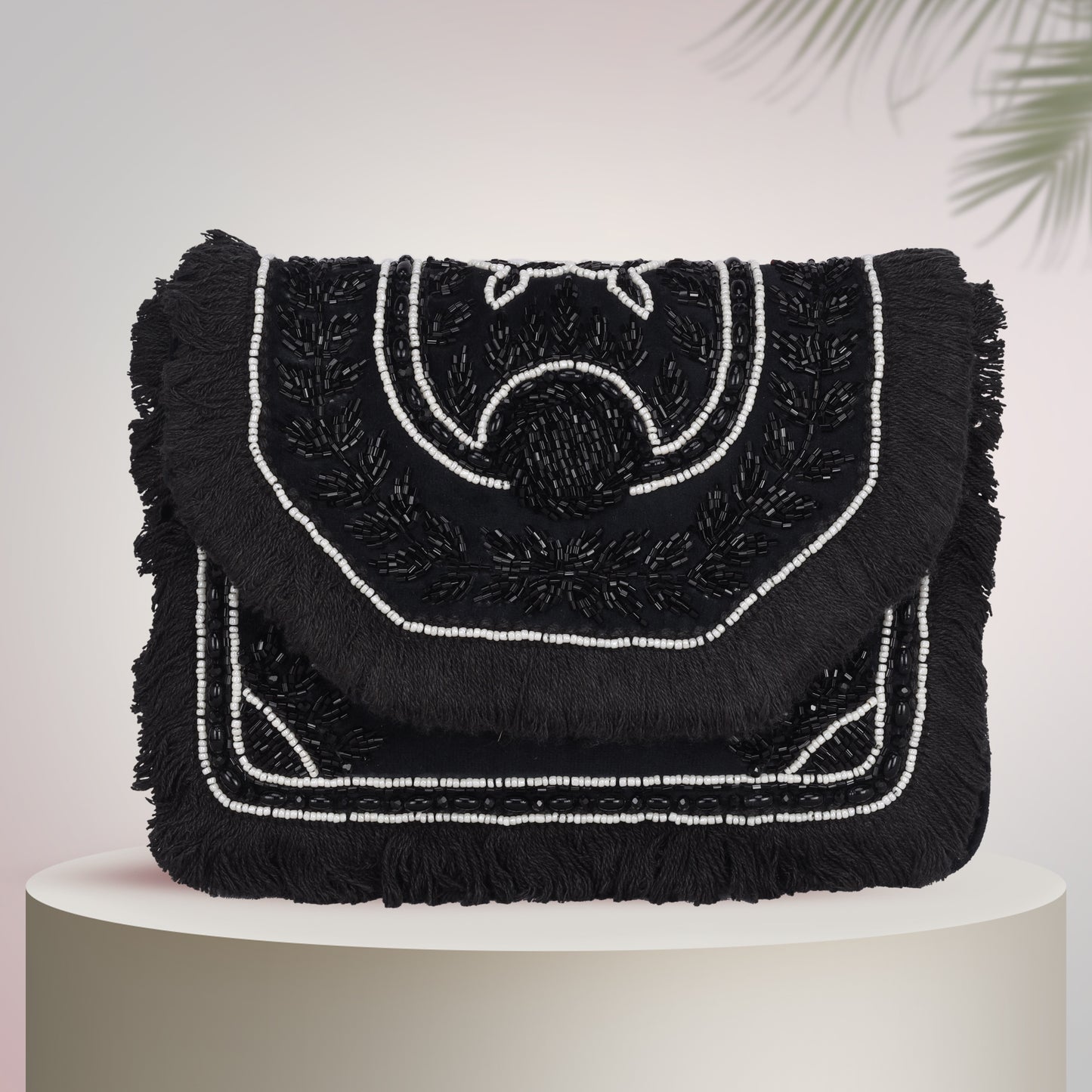 La Reat's Blossom Women's Boho Hand Embroidery Clutch Bag in Black