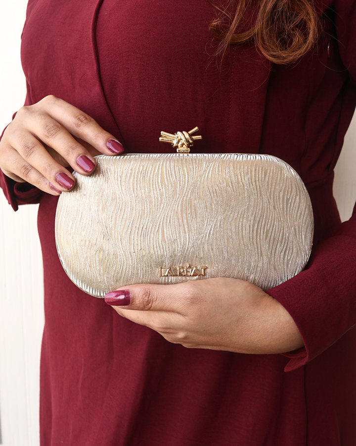 Women Wave Box Clutch