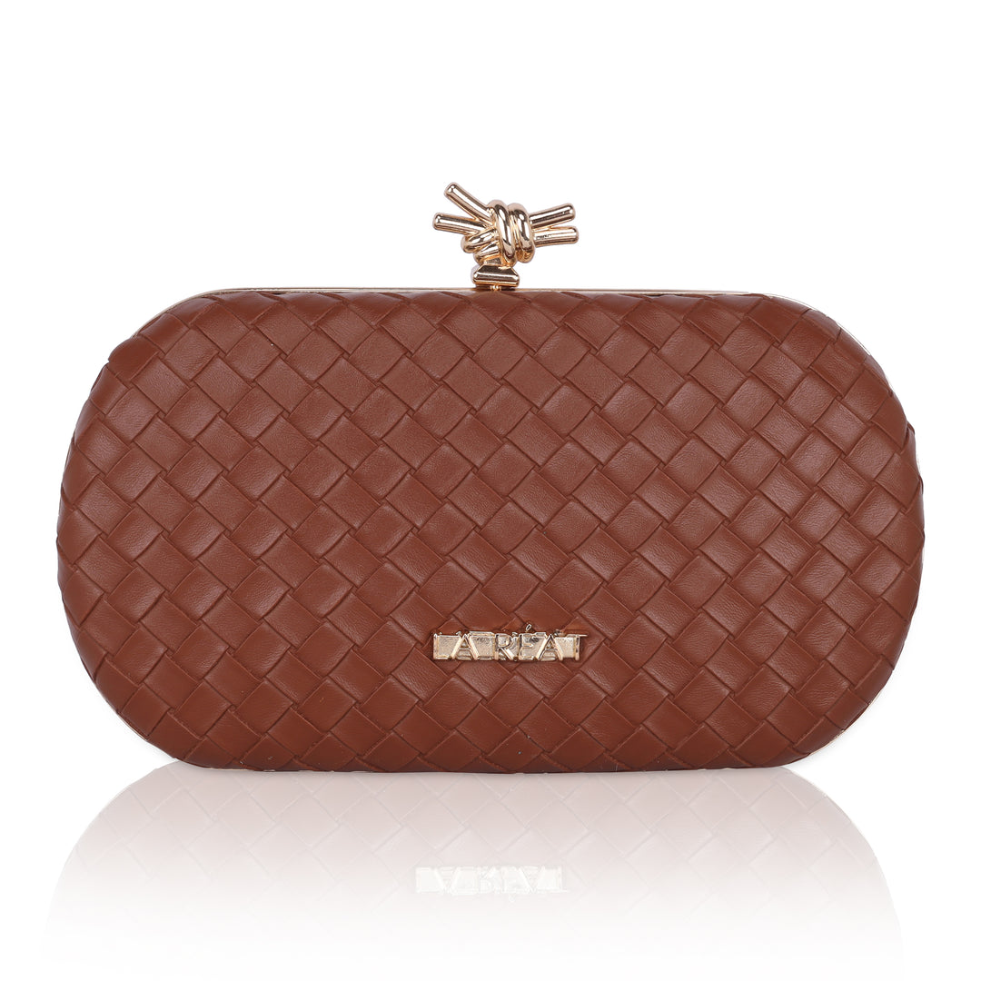 La Reat's Mate Women's Owal Box Clutch Purse