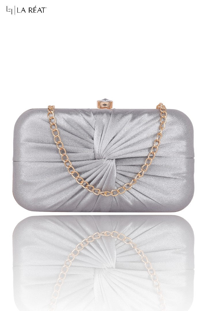 La Reat Knote Women's Oval Box Clutch Purse in Silver