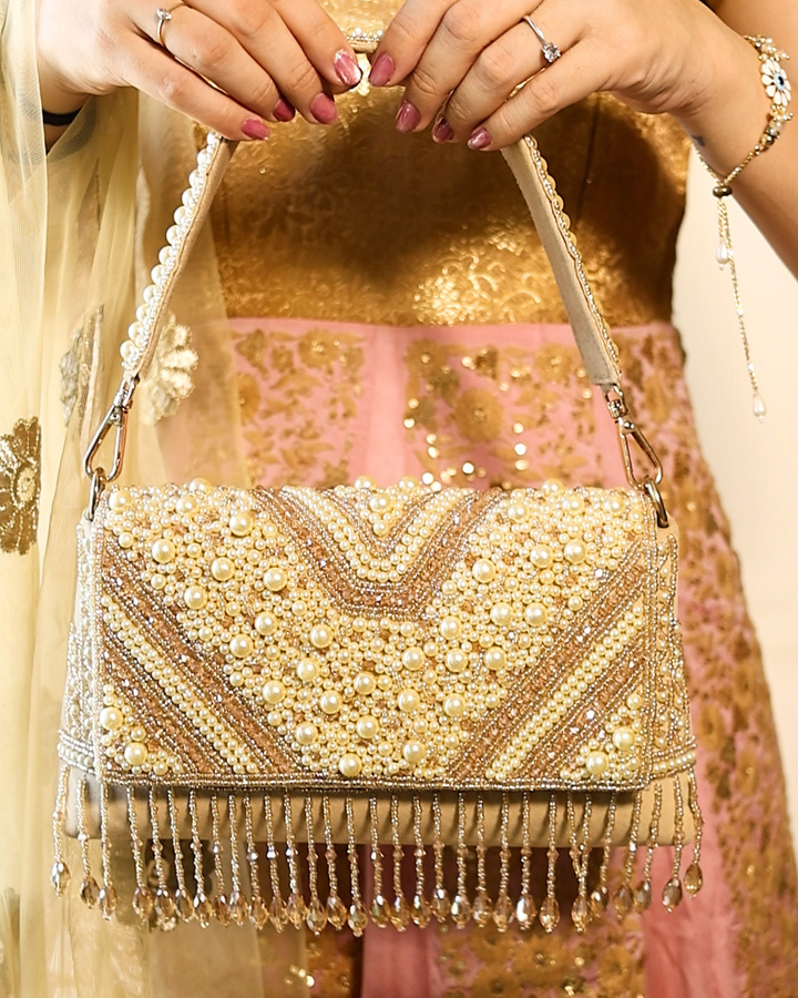 Women Divine Clutches